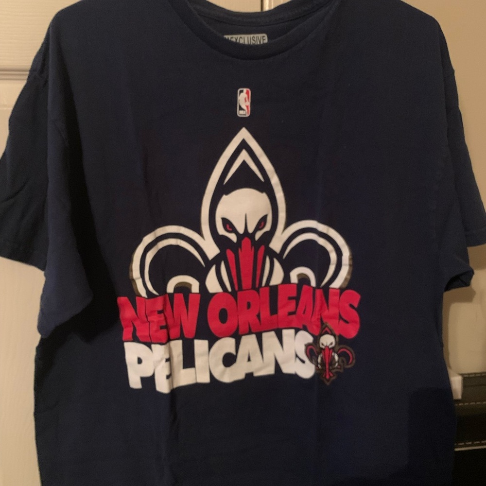 New Orleans Pelicans Navy T-Shirt Size XL
